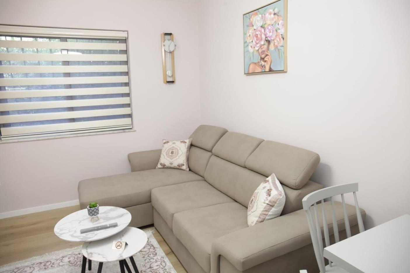 Dream House Enia 3 Apartment Shkoder